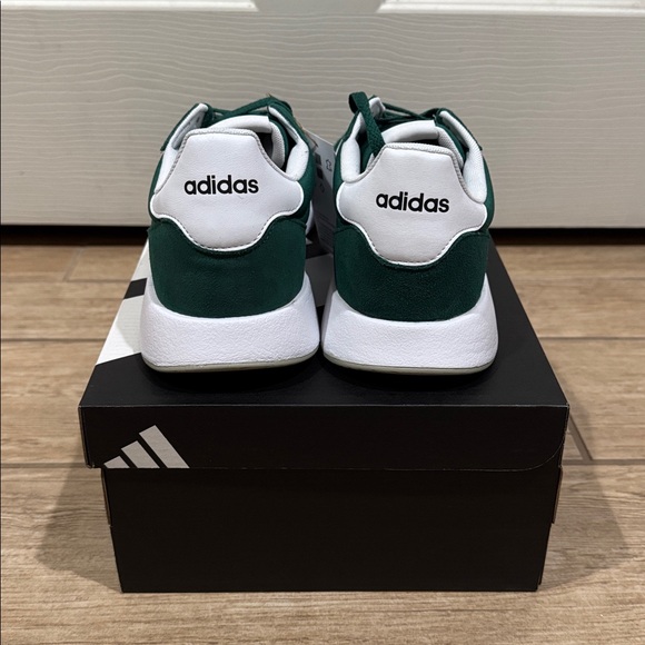 Adidas Men Run 60s 2.0 Shoes (Size: 9.5) - Picture 4 of 5